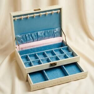 Vintage Mele Mid Century White and Gold Jewelry Box